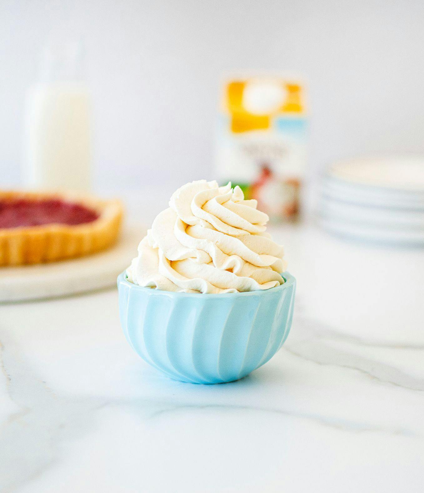 How to Make a Vanilla Milkshake — The Mom 100